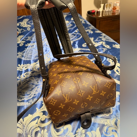 ❤️AUTH. Louis Vuitton Palm Springs Backpack Monogram Canvas PM❤️ - Picture 7 of 12